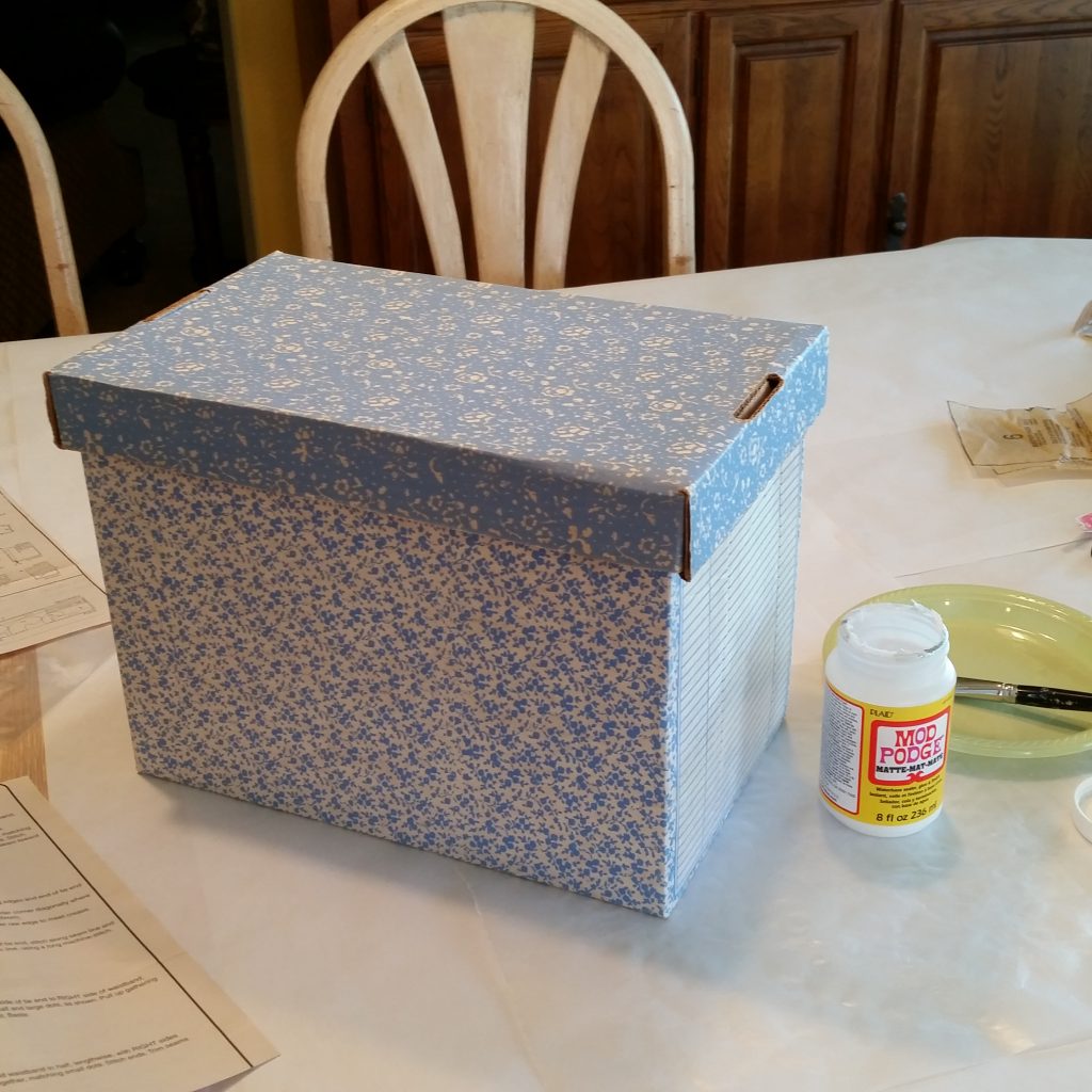 pattern box, vintage pattern box